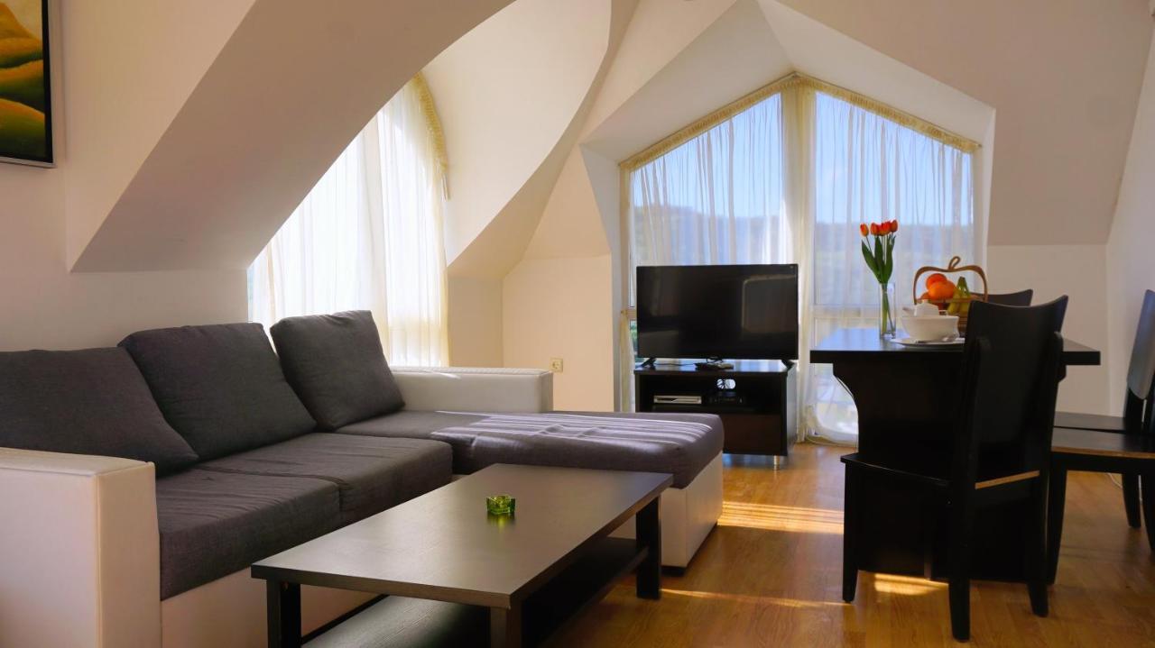 Каварна Хилс Апартаменти - Kavarna Hills Apartments Екстер'єр фото