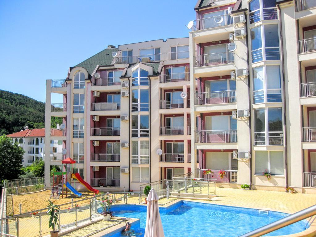 Каварна Хилс Апартаменти - Kavarna Hills Apartments Екстер'єр фото
